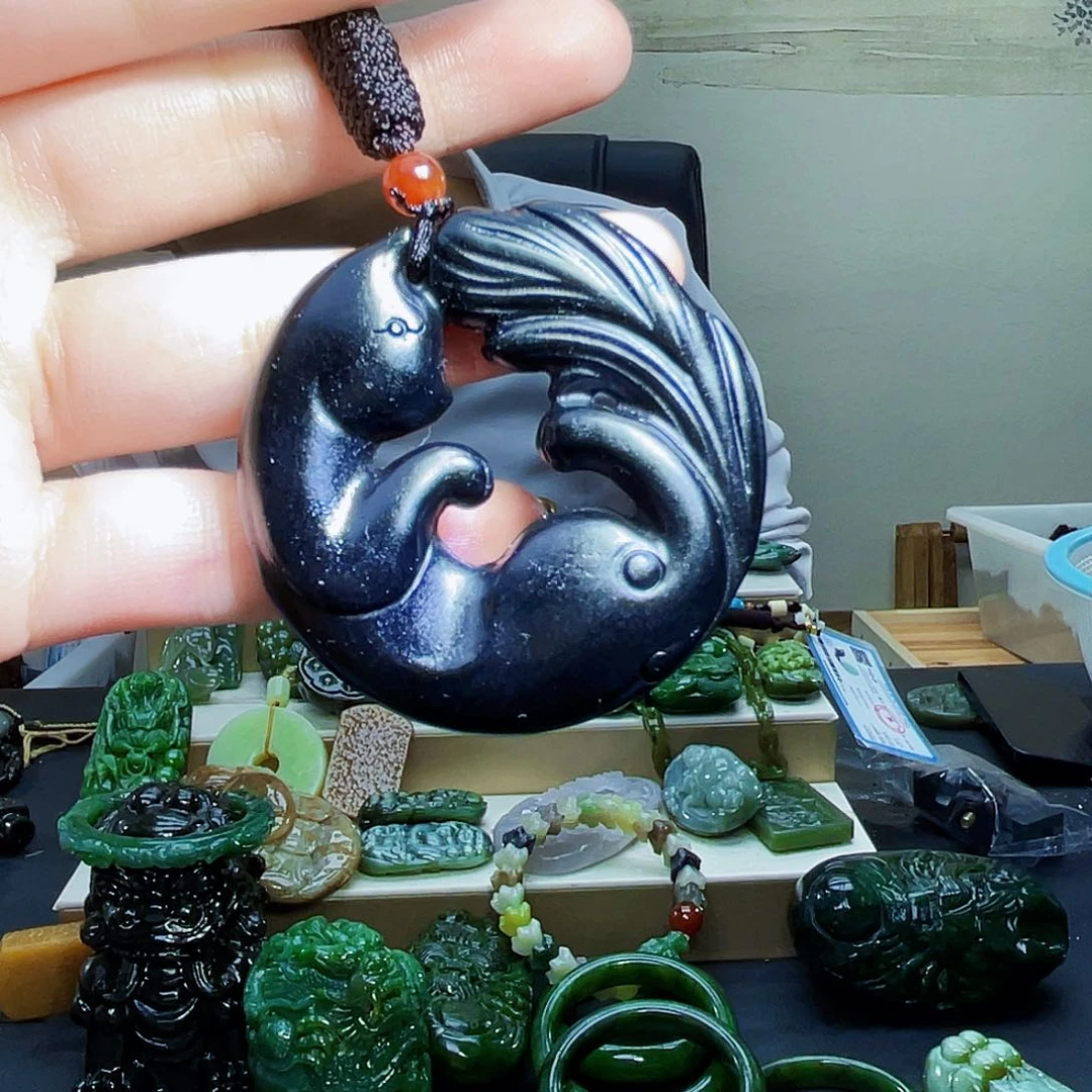 颈饰未镶嵌和田玉