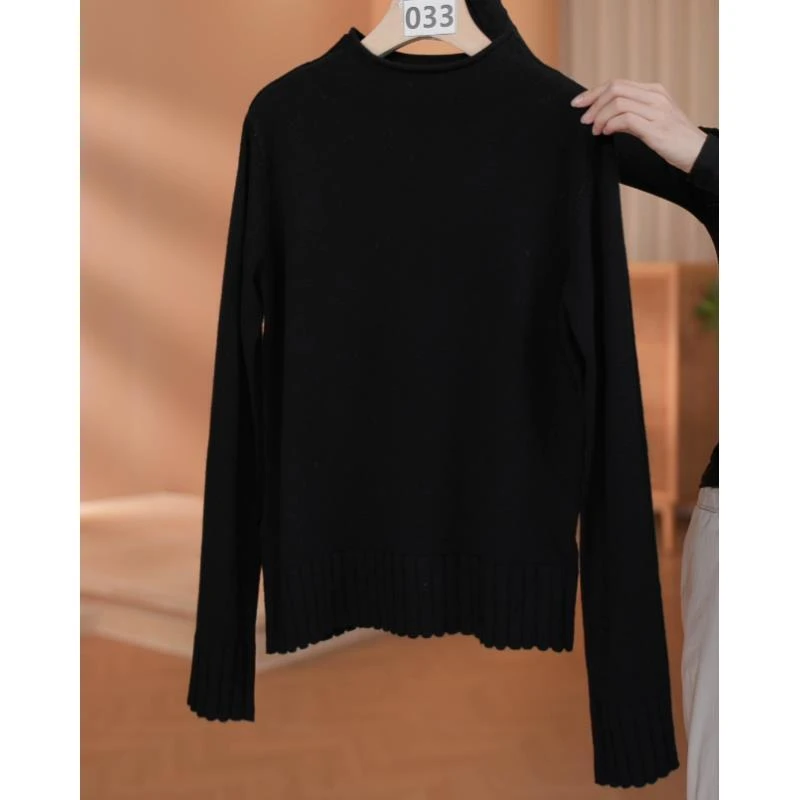 【033】黒色针织衫