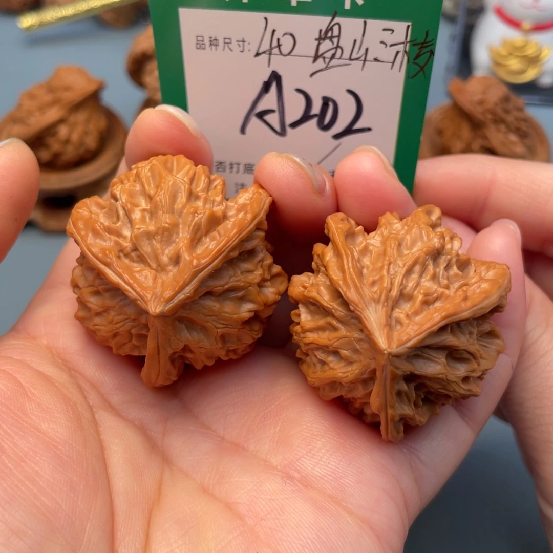 吊坠桃核文玩核桃