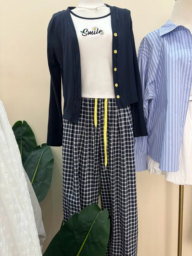 格子裤三件套休闲