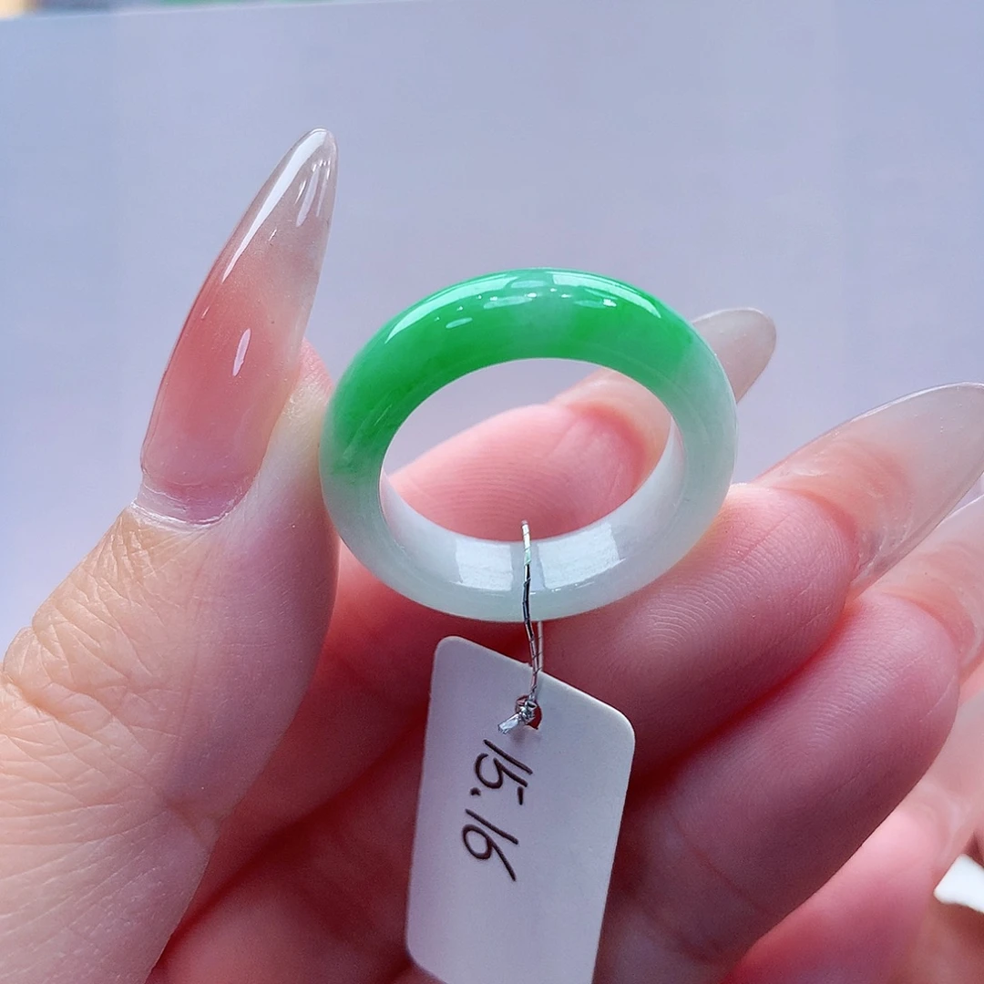 玉***卿翡翠未镶嵌戒指缅甸A货