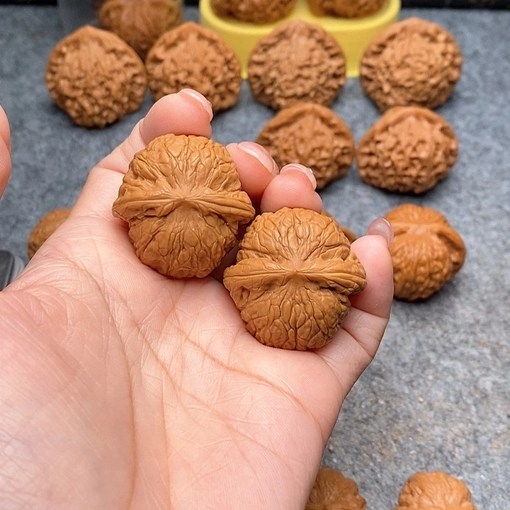 文玩核桃把件精品乾隆磨34全品