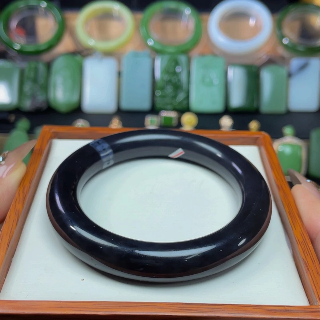 未镶嵌手镯和田玉·帝王紫手镯