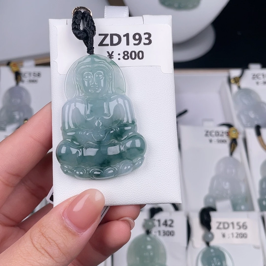 翡翠未镶嵌颈饰zd193