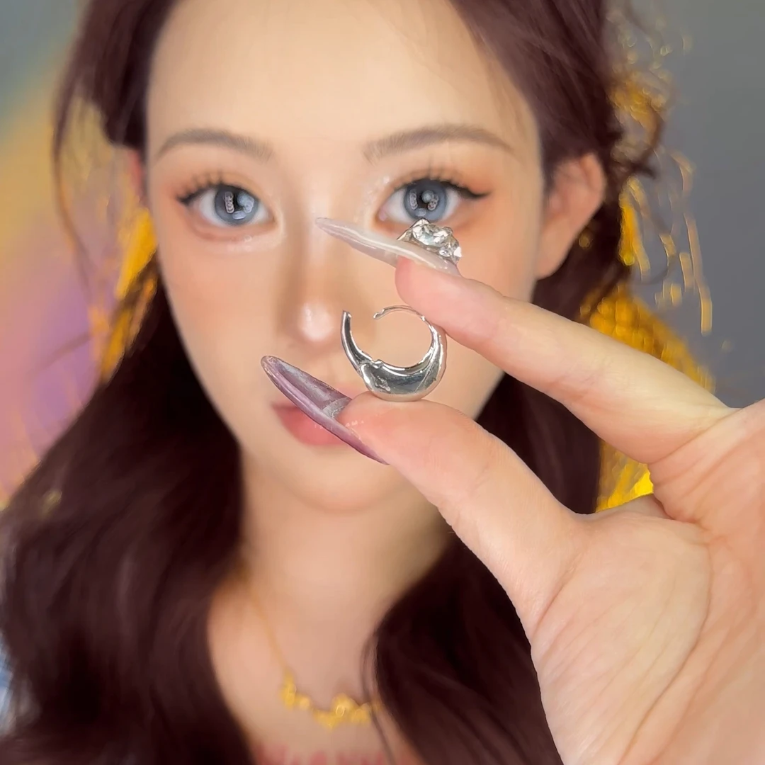 合金耳饰 轻奢小众超级精致耳圈网红个性法式高级感耳扣百搭气质