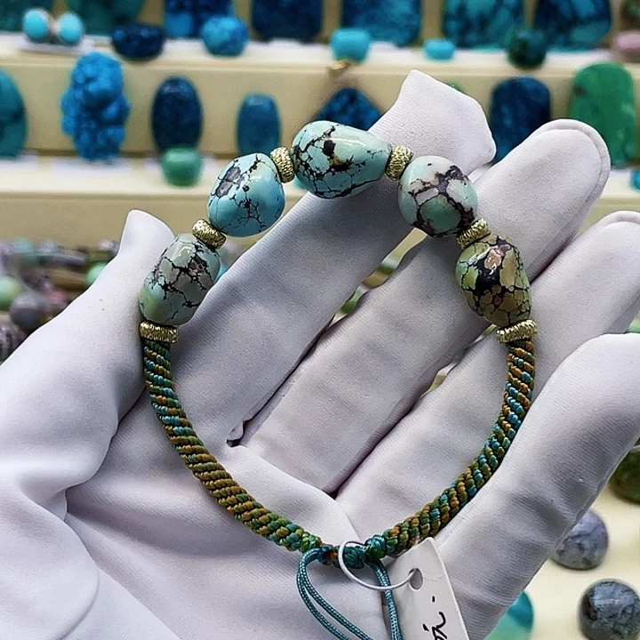 绿松石未镶嵌挂件