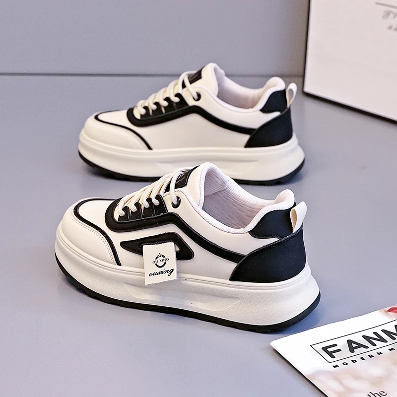 2025新款时尚厚底女鞋外增高4CM百搭板鞋学生小白鞋运动休闲鞋子