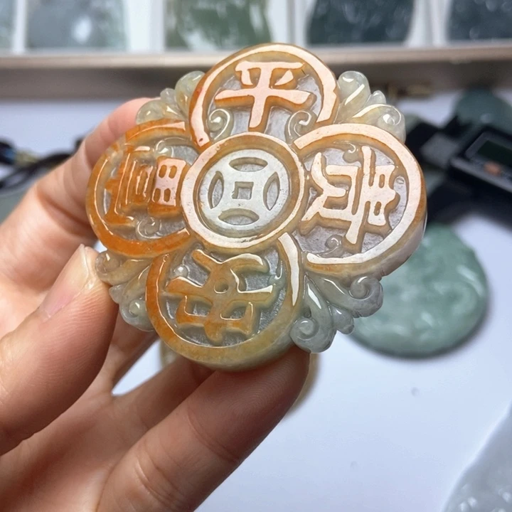翡翠未镶嵌挂件翡翠