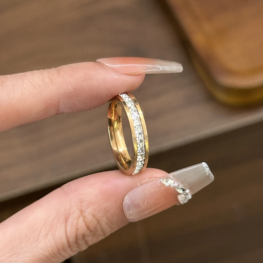 钛钢合成锆石戒指  QQ636 闭口戒指（6号  7号）