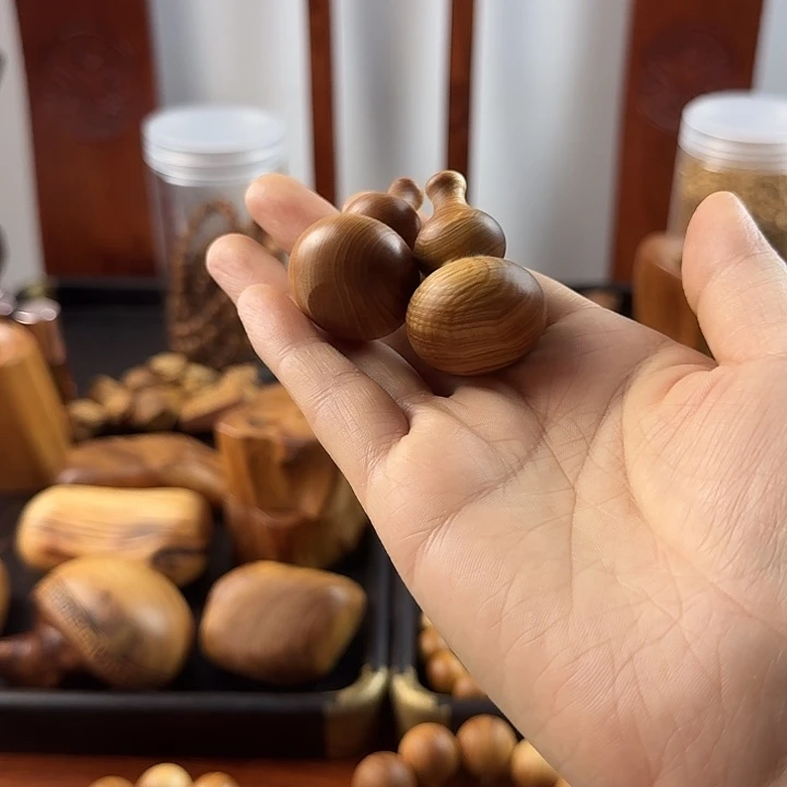 ****果柏木（崖柏）北太行崖柏陈化小葫芦