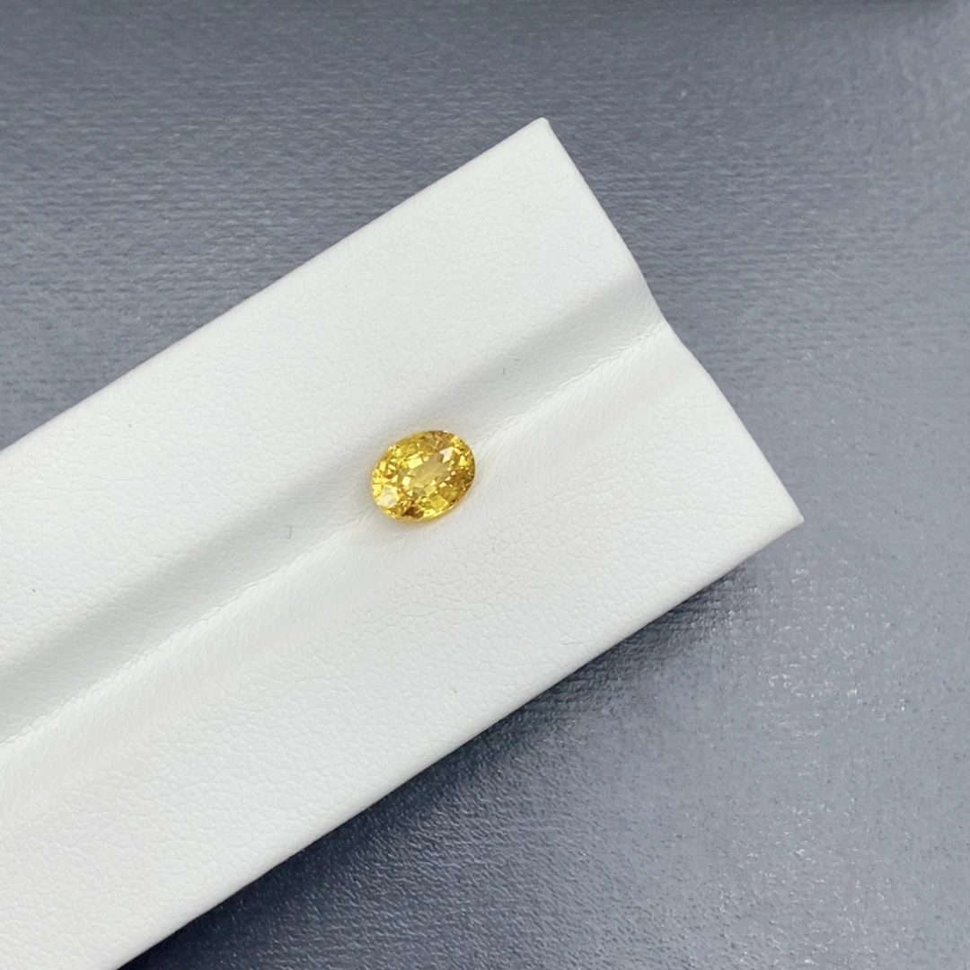蓝宝石裸石未镶嵌1.25克拉