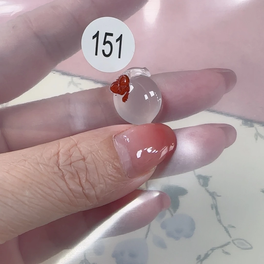 甄***米南红玛瑙未镶嵌吊坠(不含链)原矿无优化无裂白冰桃子吊坠