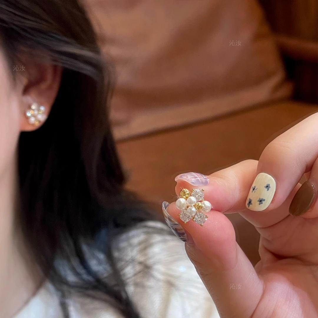 【沁汝饰品】FQ824珠珠锆石简约耳钉百搭时尚高级气质