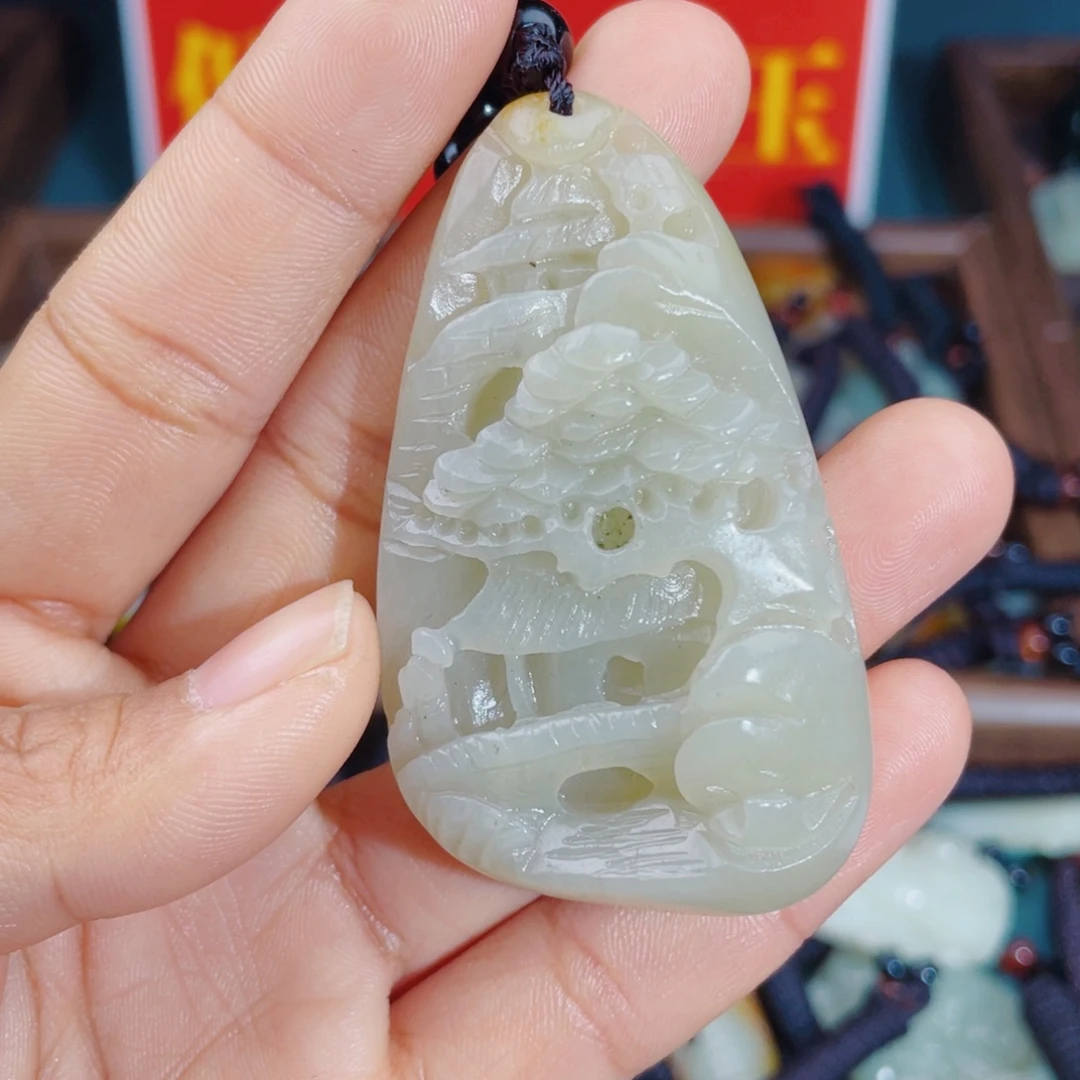 和田玉未镶嵌颈饰