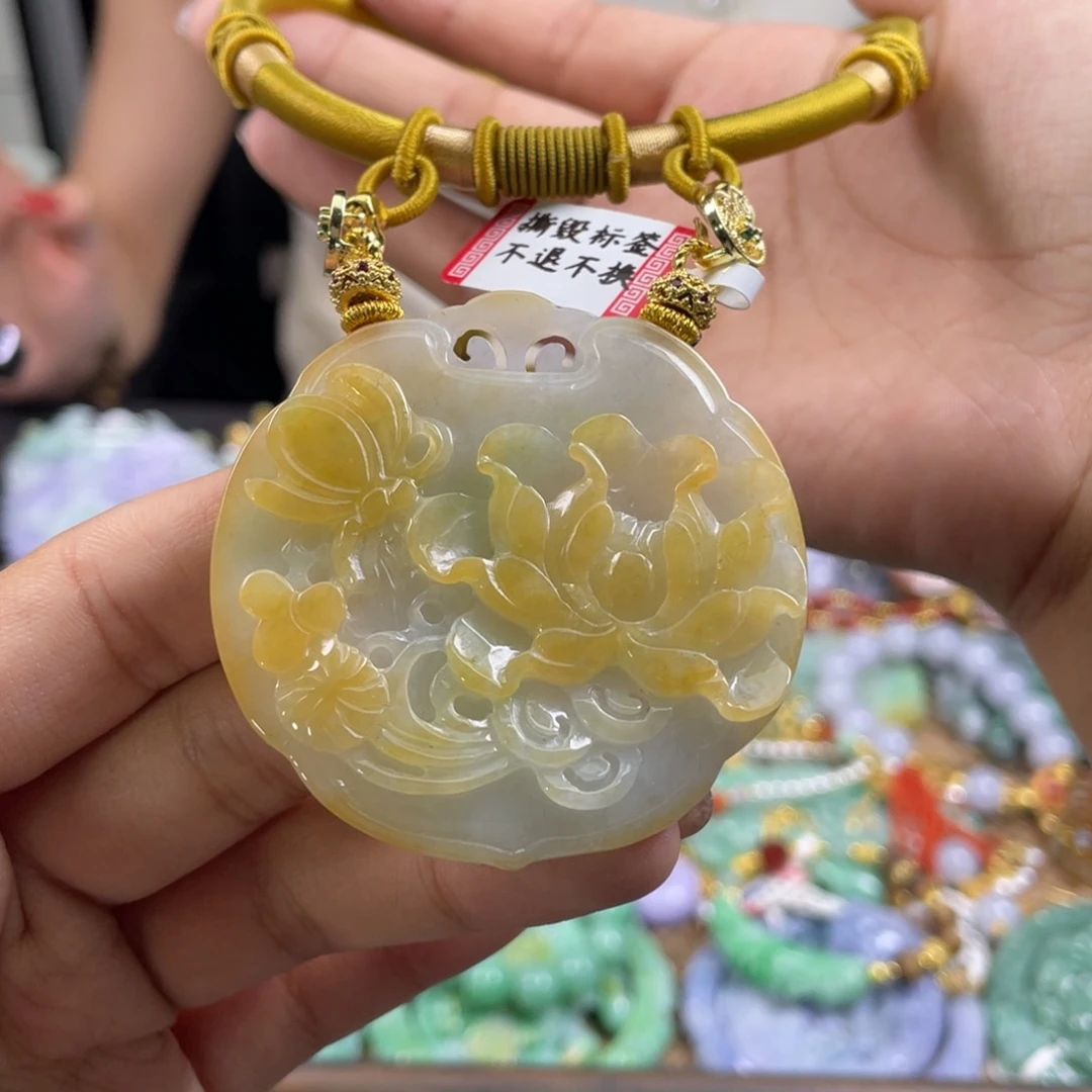 翡翠未镶嵌颈饰代编织