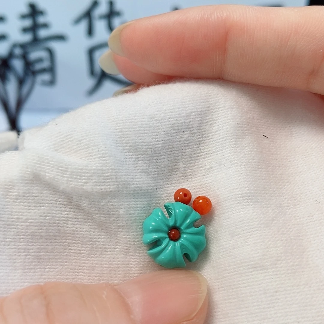 未镶嵌南红玛瑙珠宝奇石