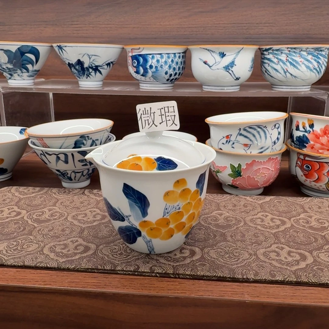 釉下手绘茶具微瑕