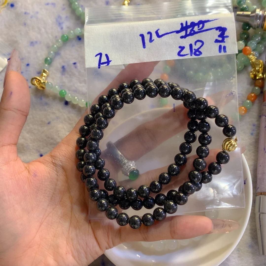 未镶嵌定制翡翠天然缅甸翡翠多样性