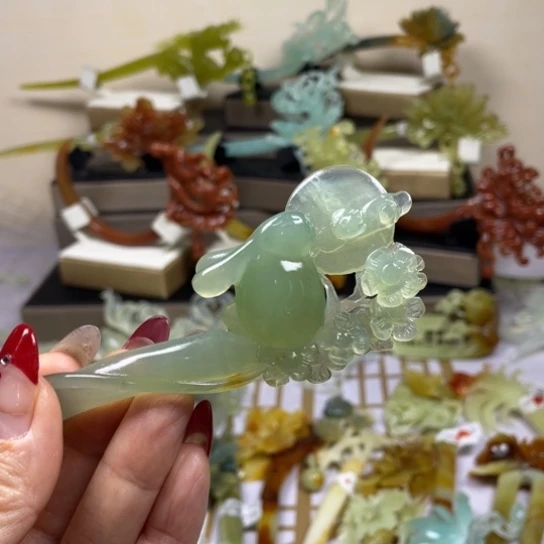蛇纹石玉未镶嵌发饰半***酥