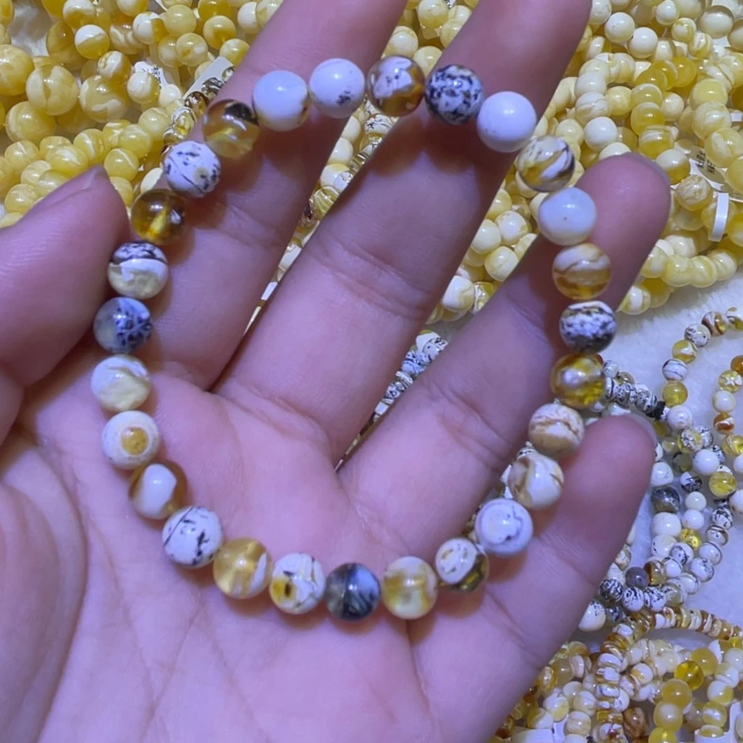 蜜蜡未镶嵌珠宝奇石7m