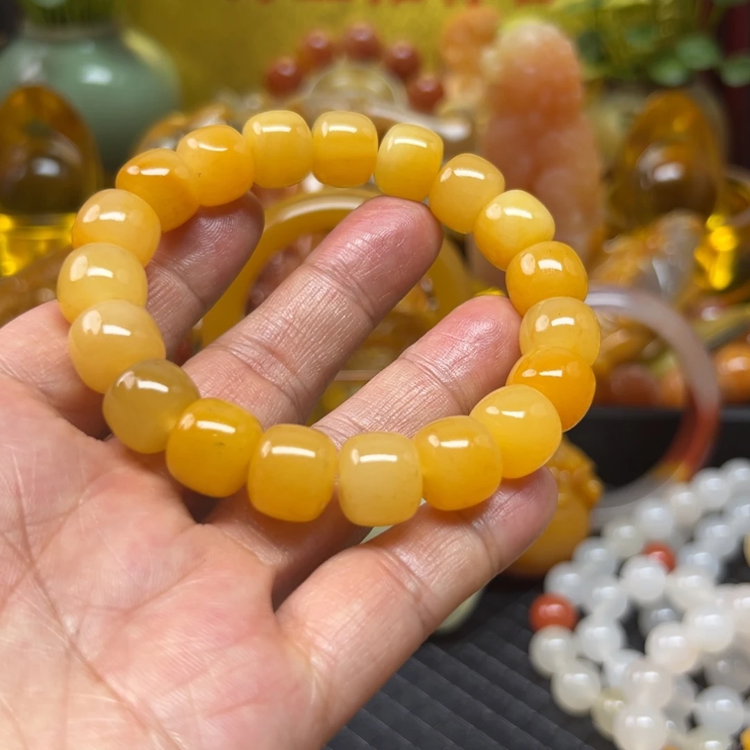 石英质玉未镶嵌颈饰