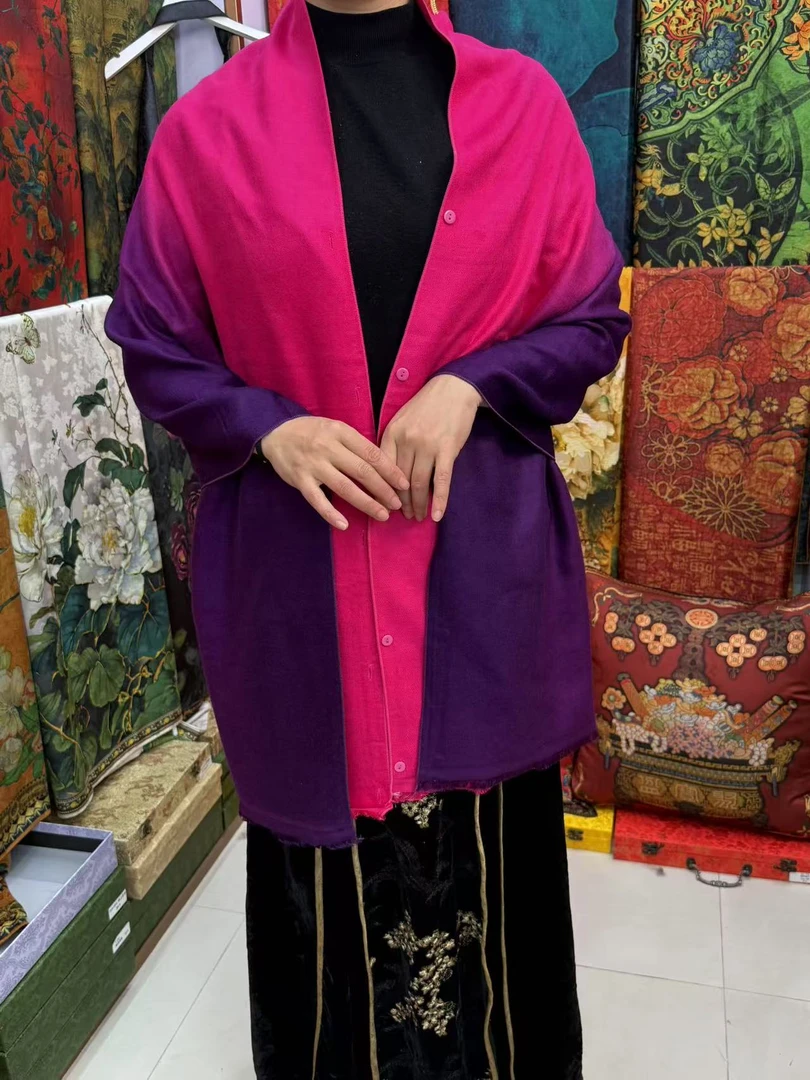 kc-1 羊绒长巾 拼色晕染 长款 盘扣披肩火龙果色