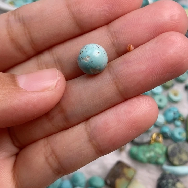 南红玛瑙未镶嵌珠宝奇石