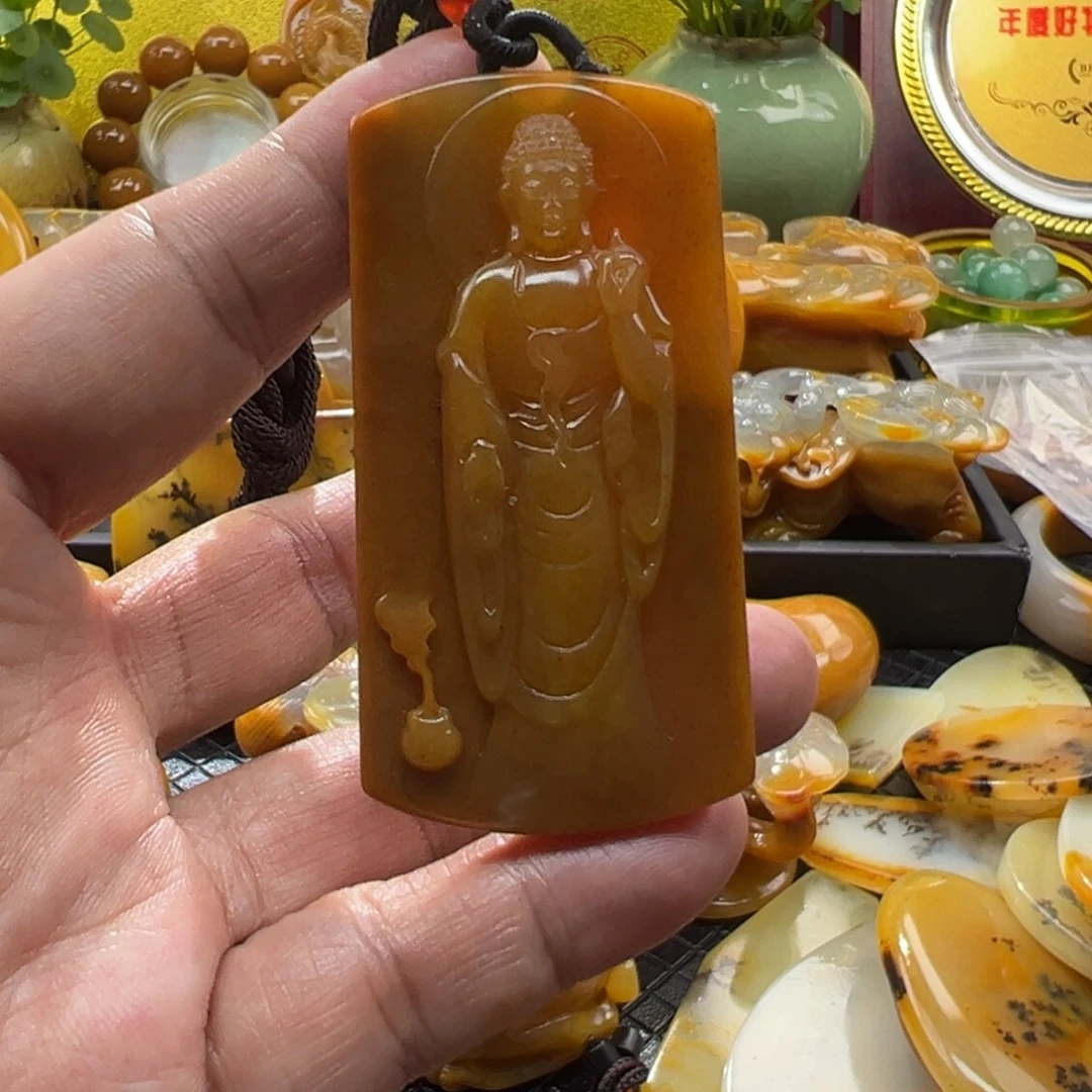 石英质玉未镶嵌颈饰