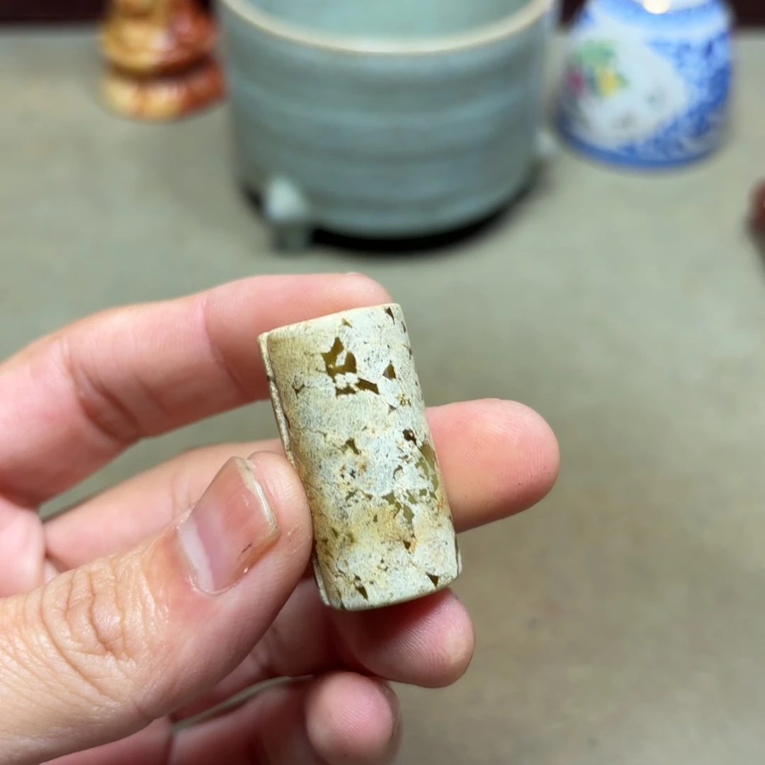 这个物件挺老气啊