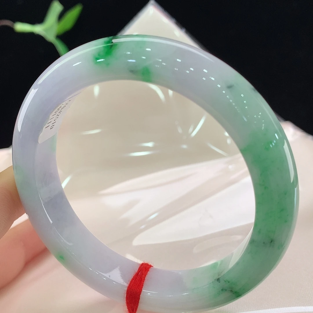 翡翠未镶嵌手镯1111