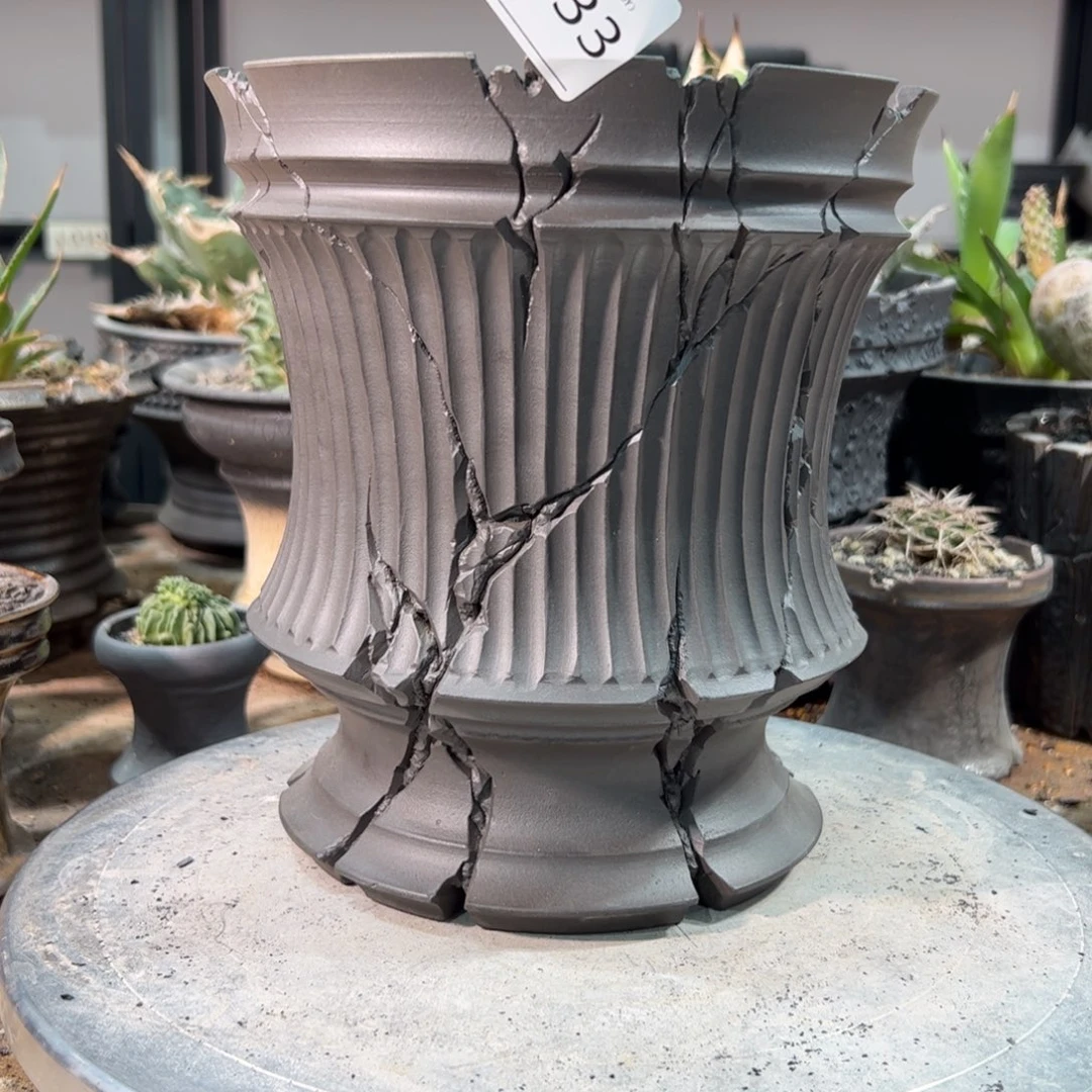 景德镇素里手工内口17高20瑕疵