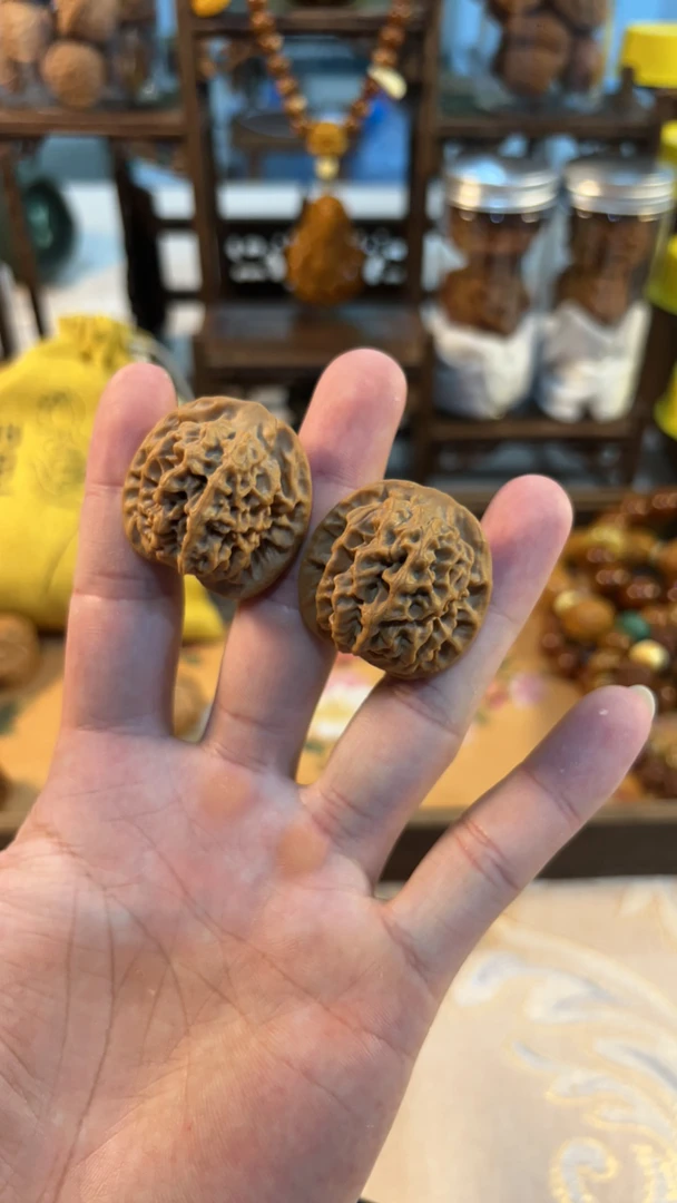 小精对：全品文玩核桃秦闷34尺