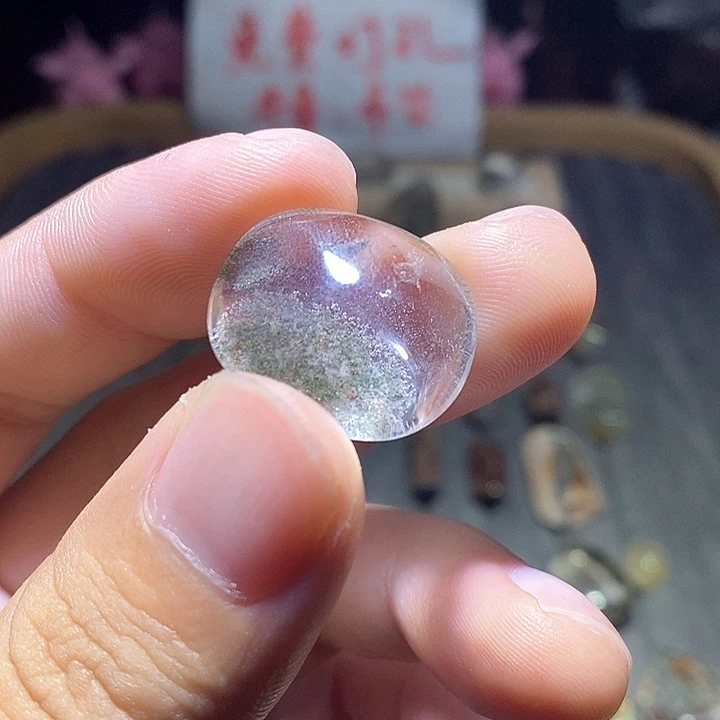 梧***室颈饰未镶嵌水晶水晶