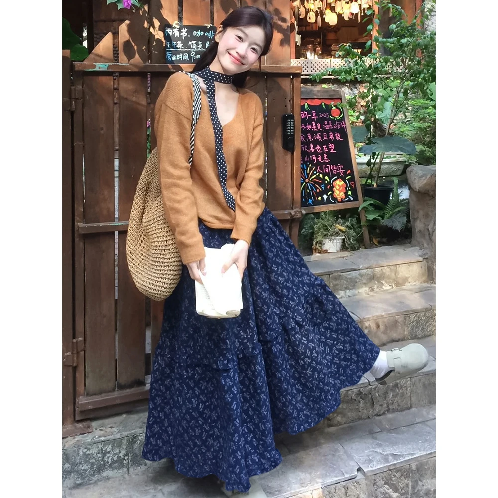 法式复古碎花半身裙女春季新款高腰显瘦遮胯a字半裙中长款大摆裙