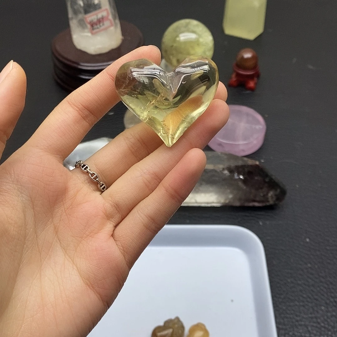 珠宝半成品水晶未镶嵌222水晶石