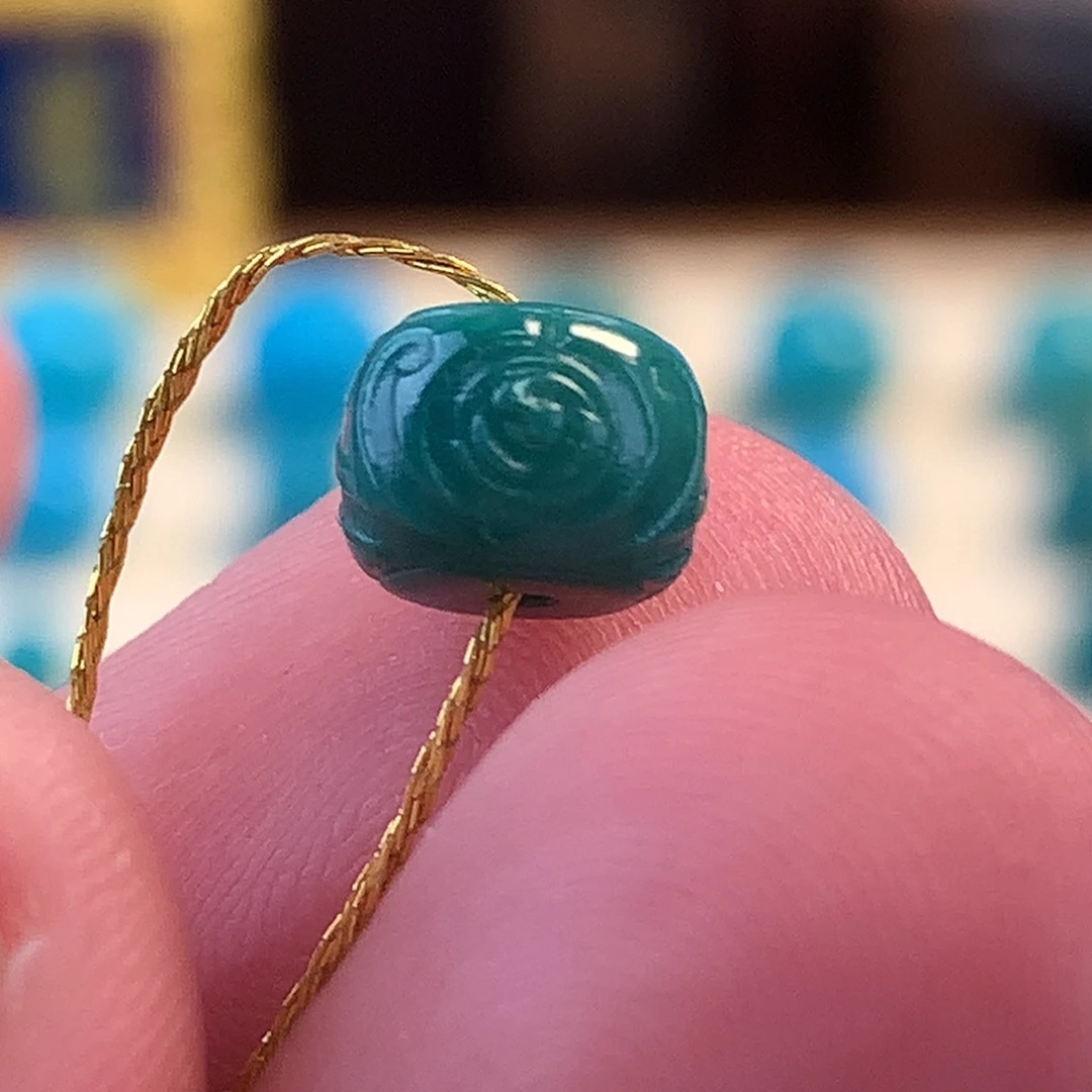 未镶嵌绿松石珠宝奇石