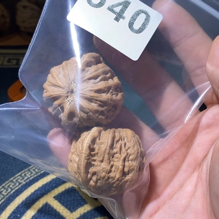还***吃文玩核桃吊坠铁锤540