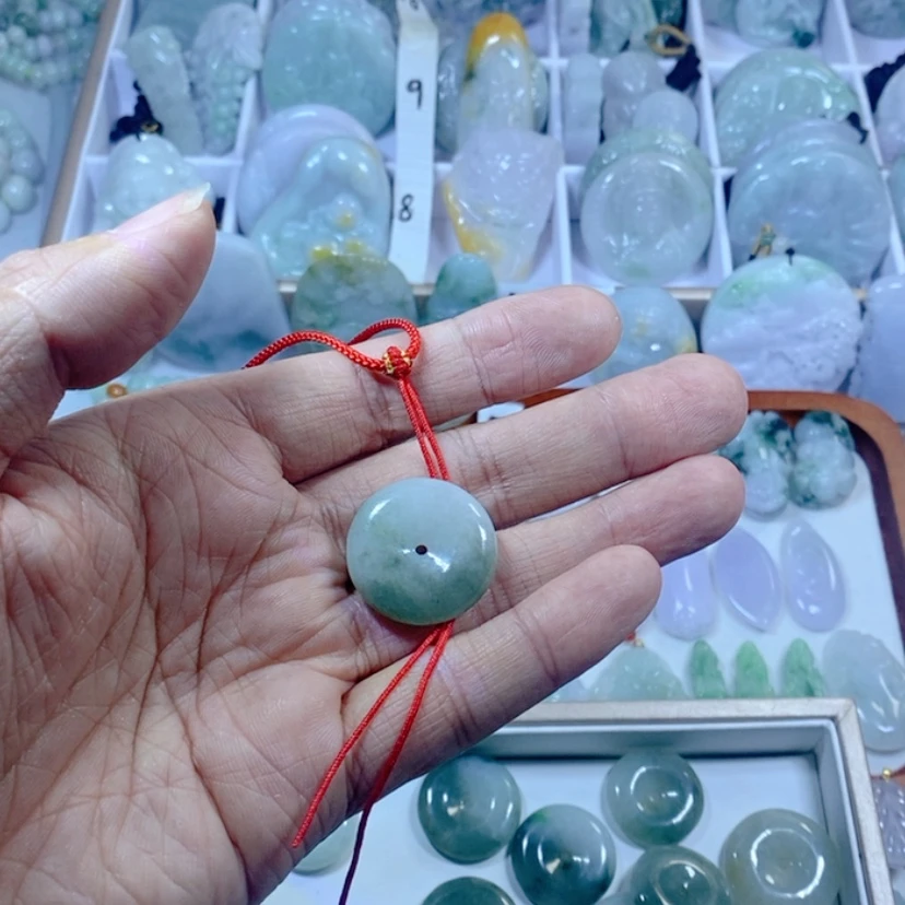 【闪购商品】翡翠颈饰未镶嵌挂件