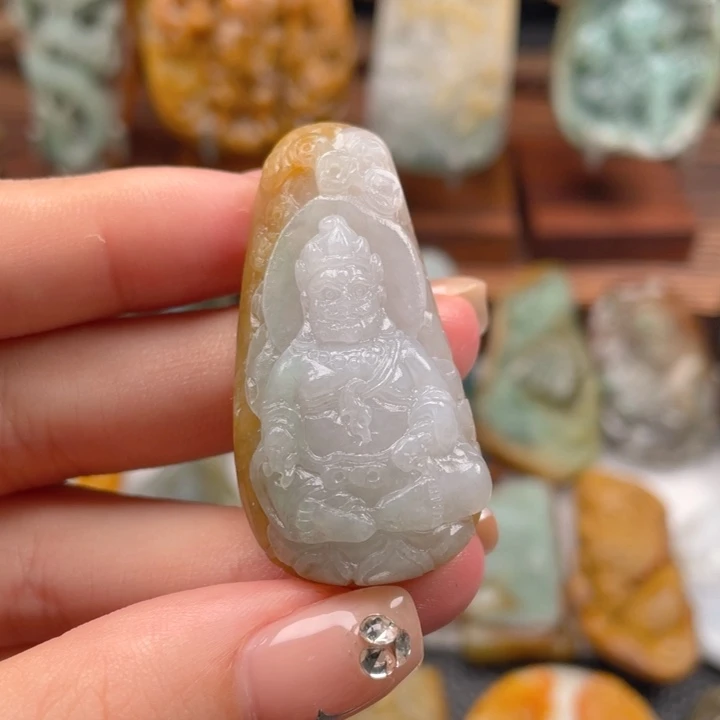 定制翡翠未镶嵌翡翠