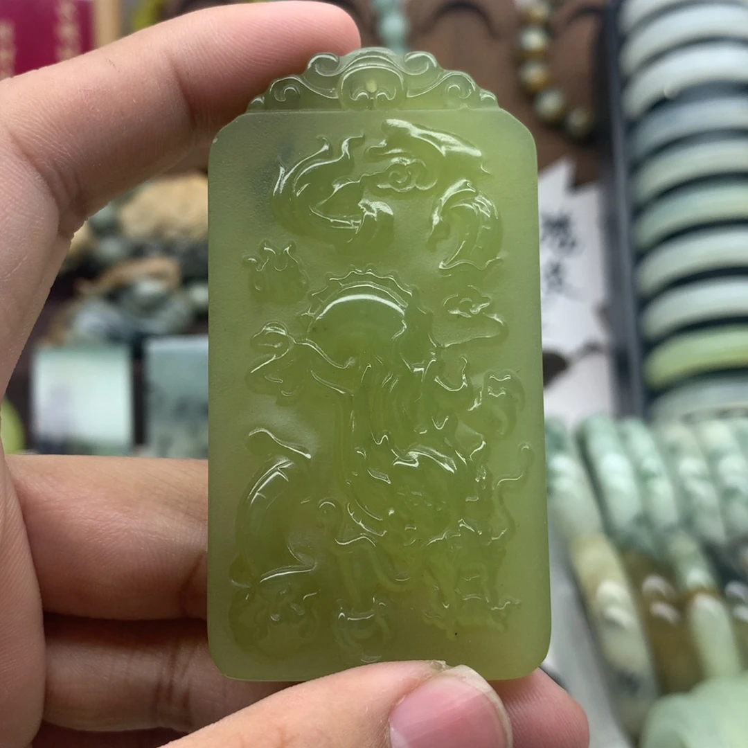 岫玉未镶嵌吊坠(不含链)