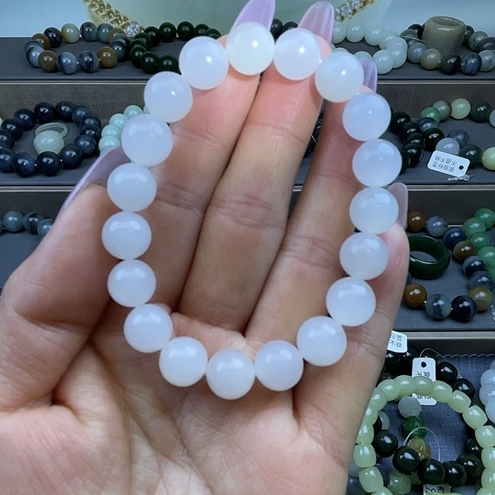 ****_和田玉未镶嵌手链