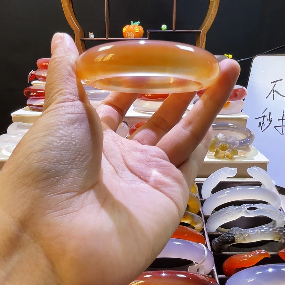 手镯玛瑙/玉髓未镶嵌