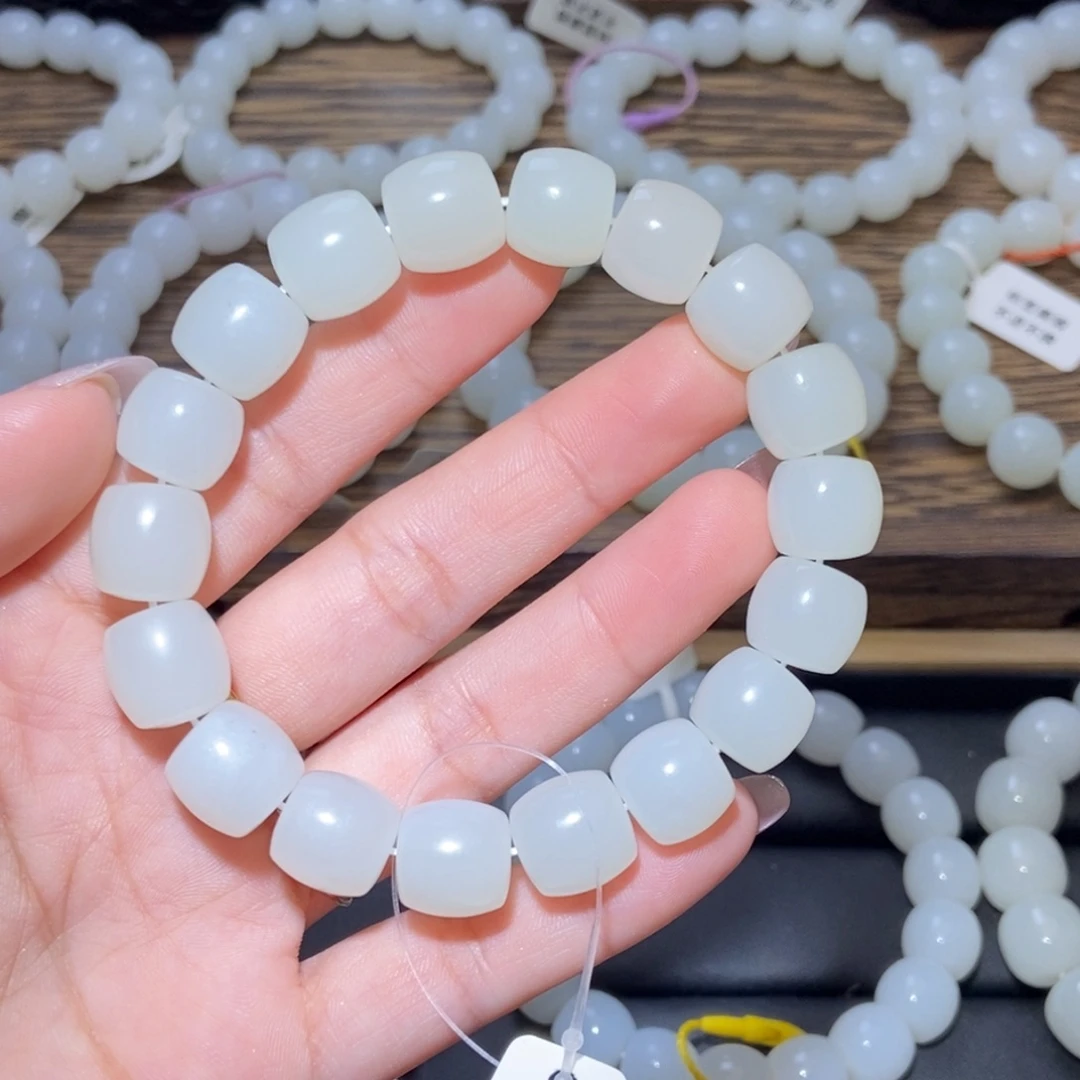 和田玉未镶嵌手串卡12直切