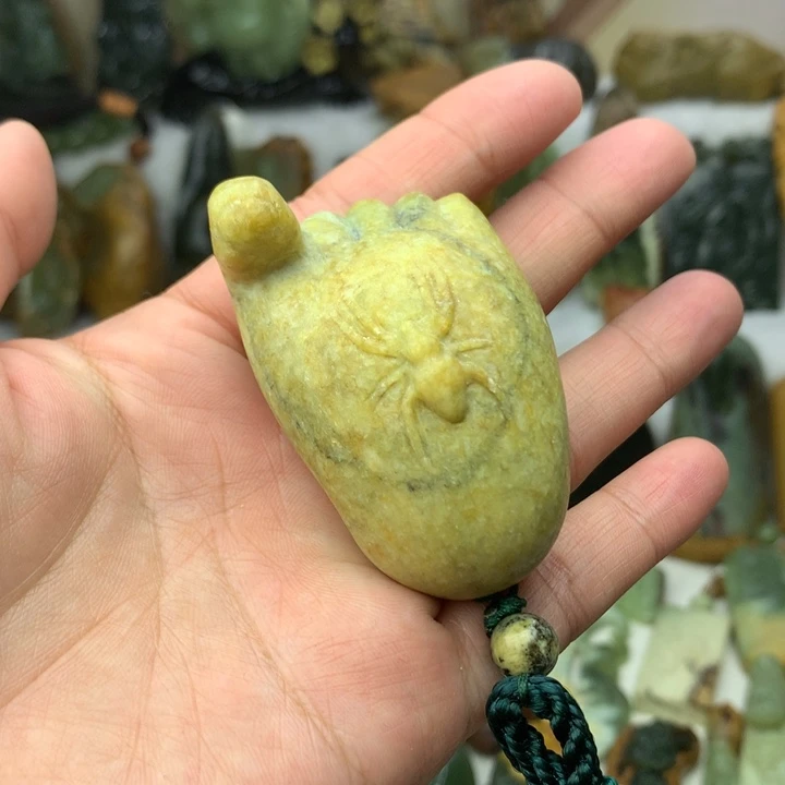 岫岩河磨玉（透闪石质玉）手把未镶嵌