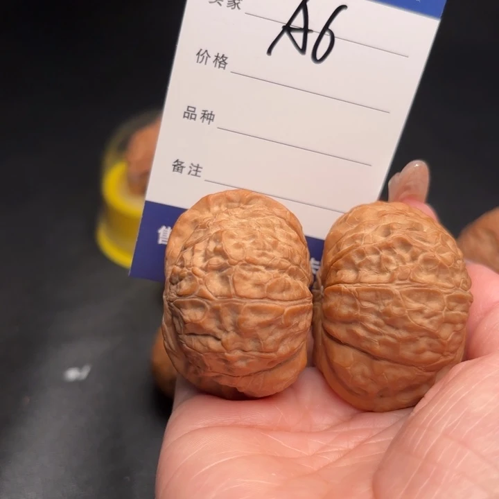 文***好吊坠桃核46南瓜墩狮子头
