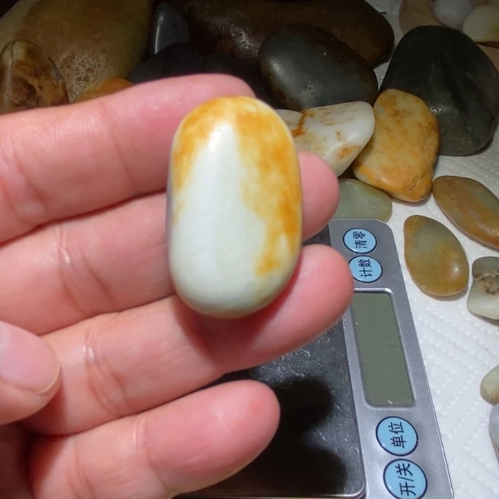 和田玉（子料）未镶嵌颈饰