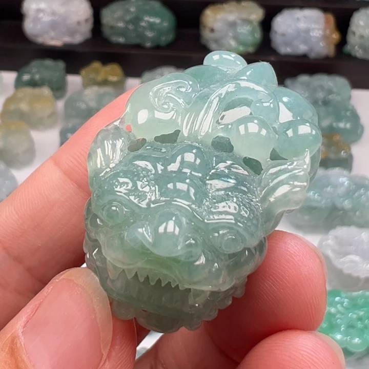 颈饰未镶嵌翡翠貔貅