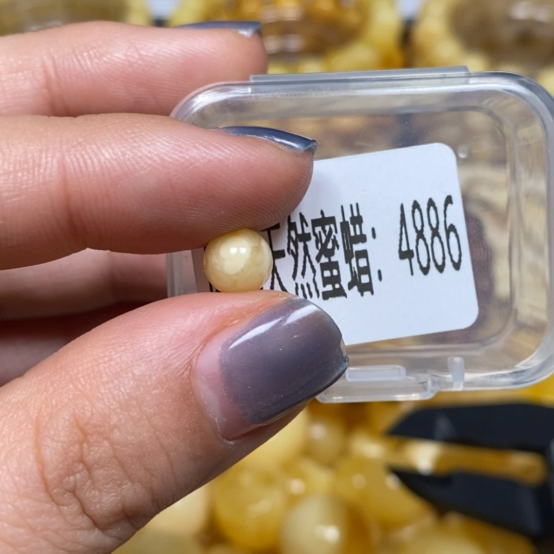 琥珀未镶嵌蜜蜡奇石4886