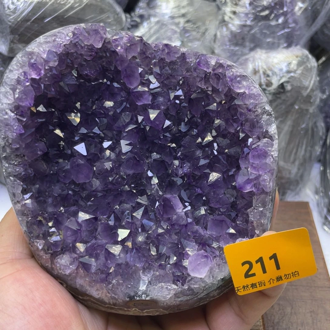 未镶嵌水晶大型摆件（非配饰）