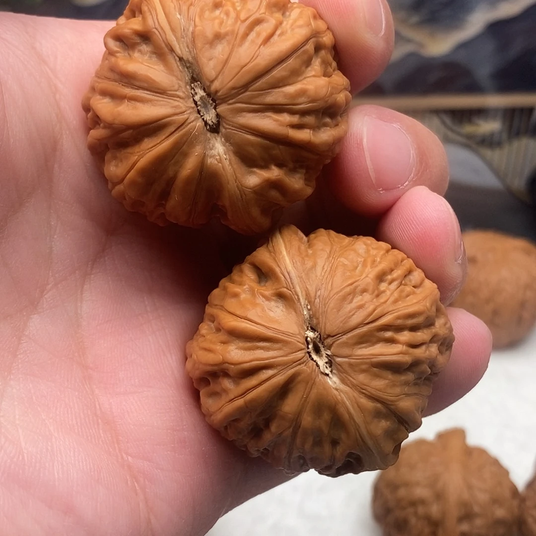 月***影把件文玩核桃40尺寸铁锤妹妹打底